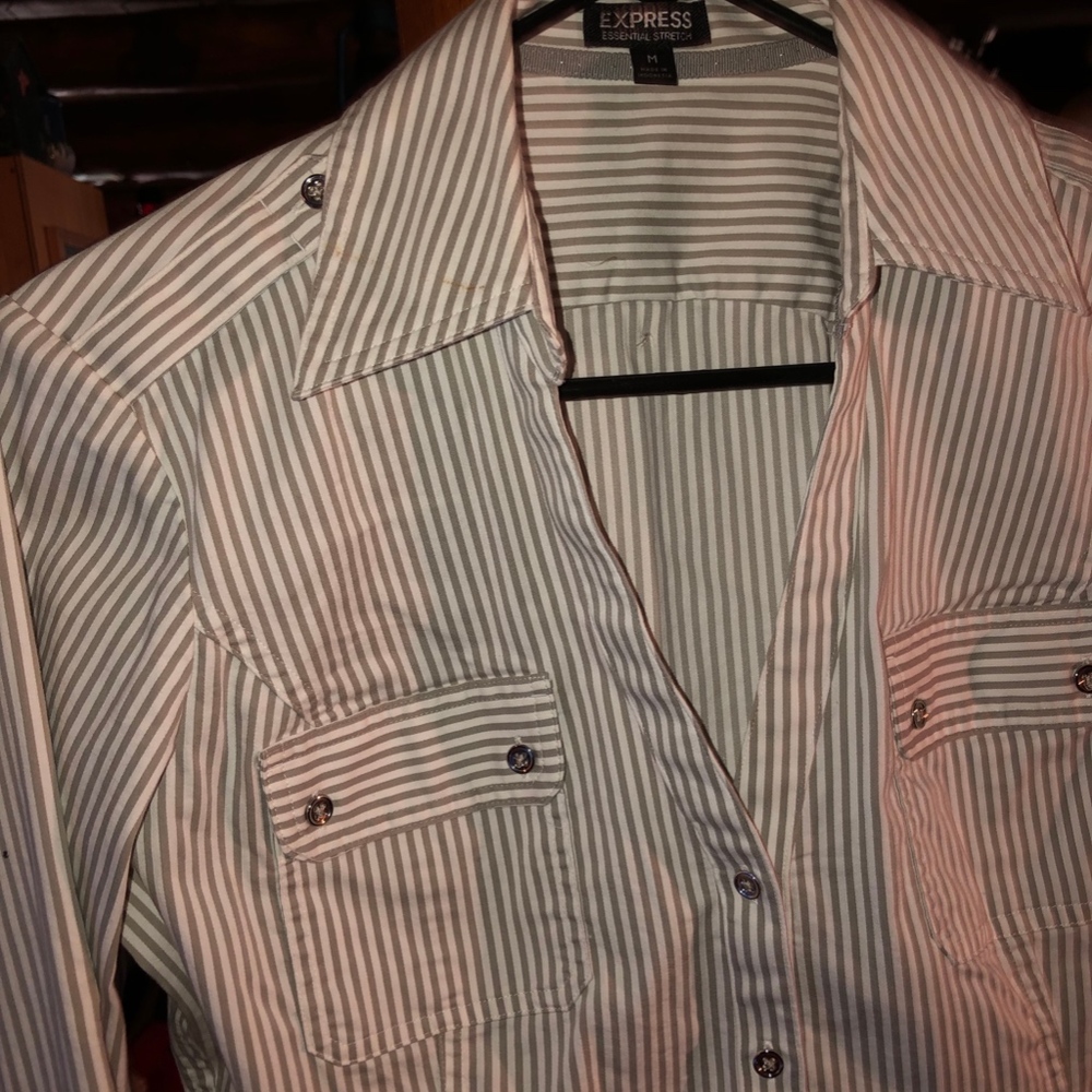 Express M Striped Button down - Picture 3 of 8